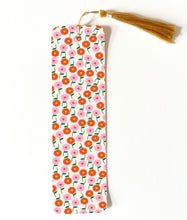 Dancing Daisies Bookmark with Tassel